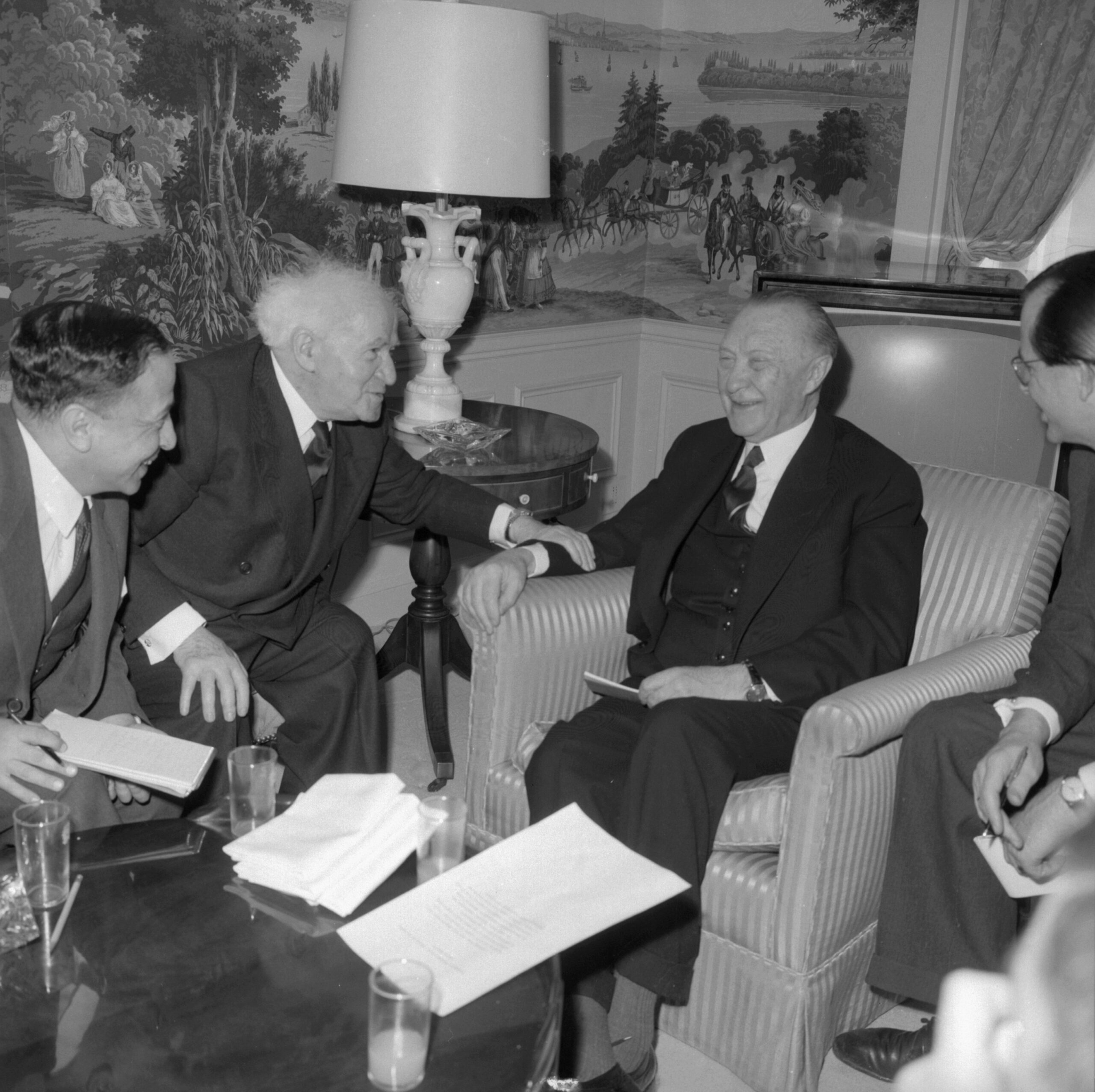 Bundeskanzler Adenauer und israelischer Ministerpräsident Ben Gurion 1960