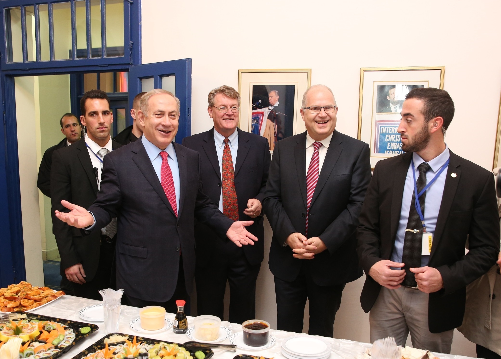 netanjahu_und_juergen_buehler