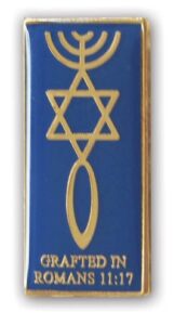 Ansteckpin "Urchristenzeichen Grafted In" Abbildung der Anstecknadel Davidstern und Menora