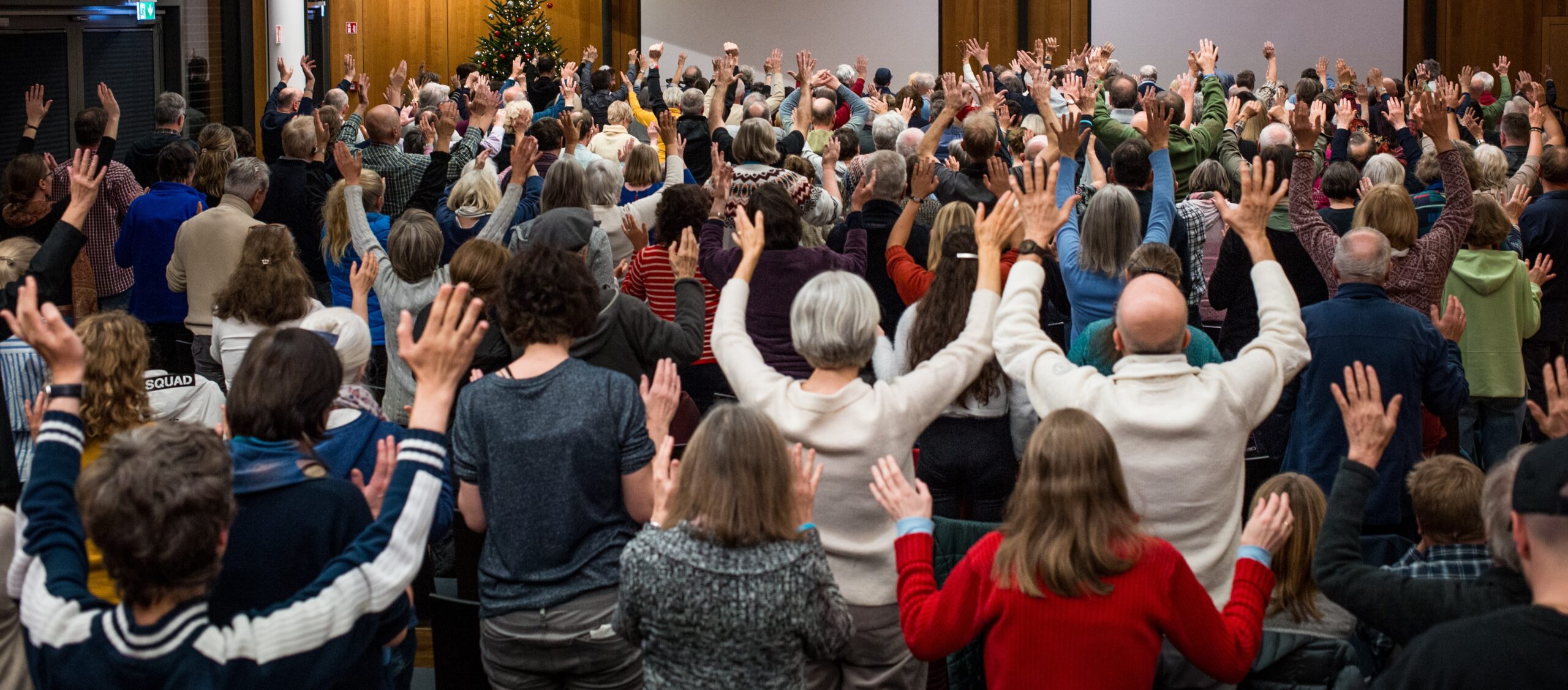 Gebetskon Beter mit erhobenen händen Levi Dörflinger