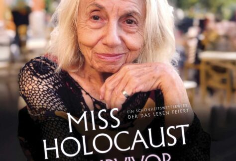 eine wunderhübsche ältere Dame. Schriftzug: 'Miss Holocaust Survivor'