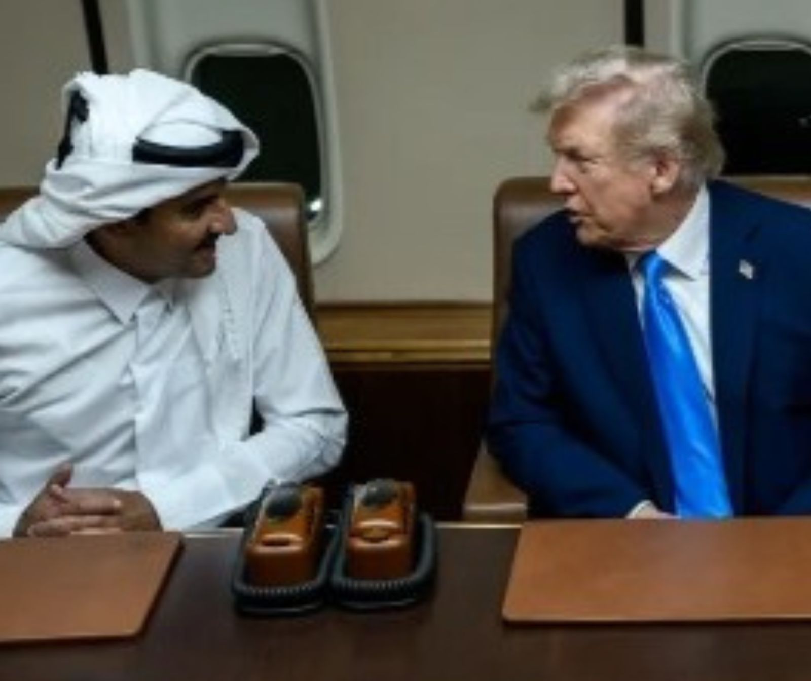 Ist Trumps Gaza-Plan gut für Israel? President Trump mit einem Arabische Mann im Gespräch