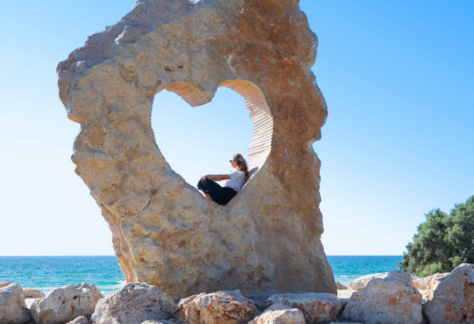 Skulptur ”Heart of the Sea” bei Ma’agan Michael