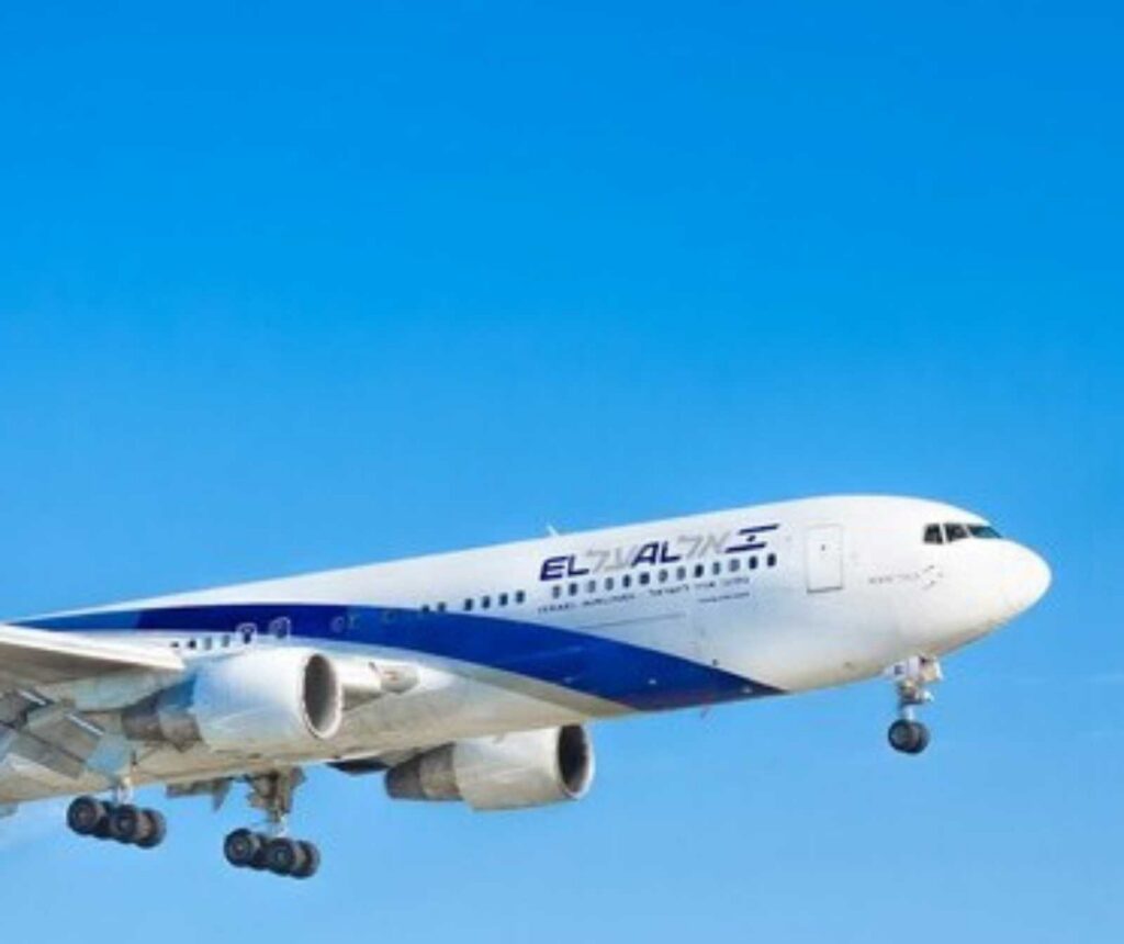 ein Flugzeug in der Luft